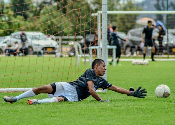 How can I train for endurance cycling events in the UK?